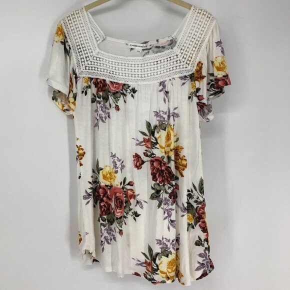 Warehouse  One NWT white floral flutter sleeve crochet boatneck t-shirt Medium - Picture 8 of 15